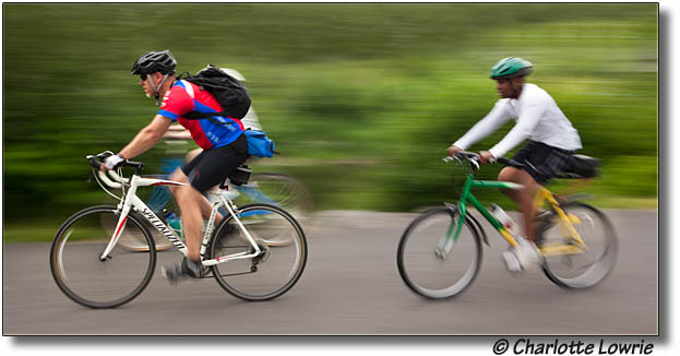 Bikers with streaked background